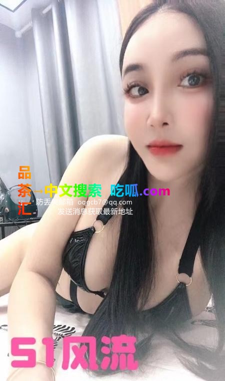 3_880374.jpg